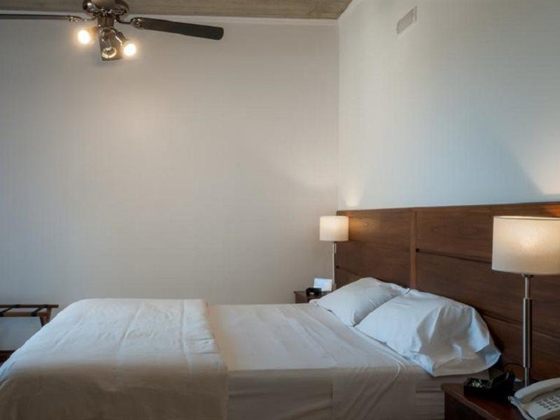 Pro Hotel Пилар Экстерьер фото
