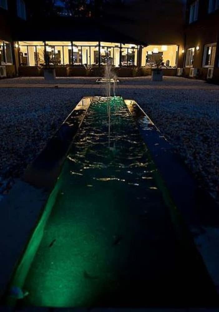 Pro Hotel Пилар Экстерьер фото