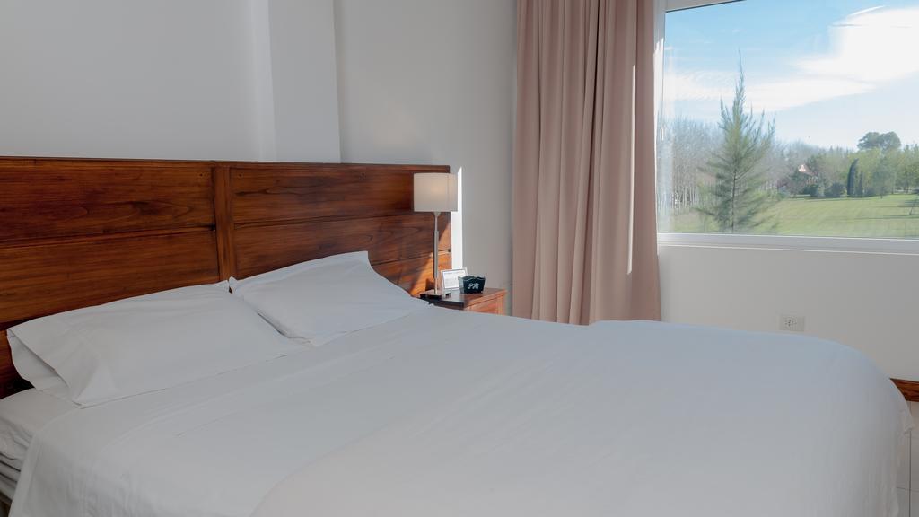 Pro Hotel Пилар Экстерьер фото